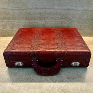 UNDERWOOD (London) 10-unit Watch Attaché Briefcase in Burgundy Croc